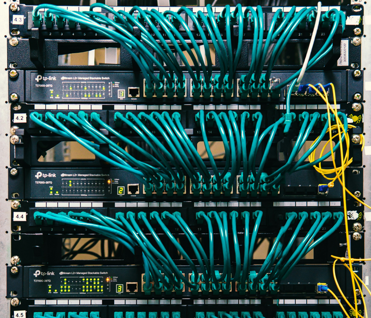 Cluster Rack